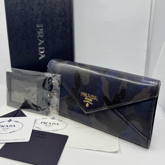 Prada Blue and Black Camouflage Saffiano Wallet 21307 - Picture 1 of 10
